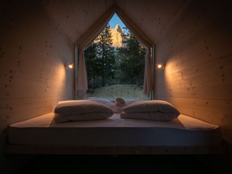 Early Bird Forest Cabin -ONLY on website