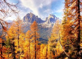 Autumn Weekend in the Dolomites
